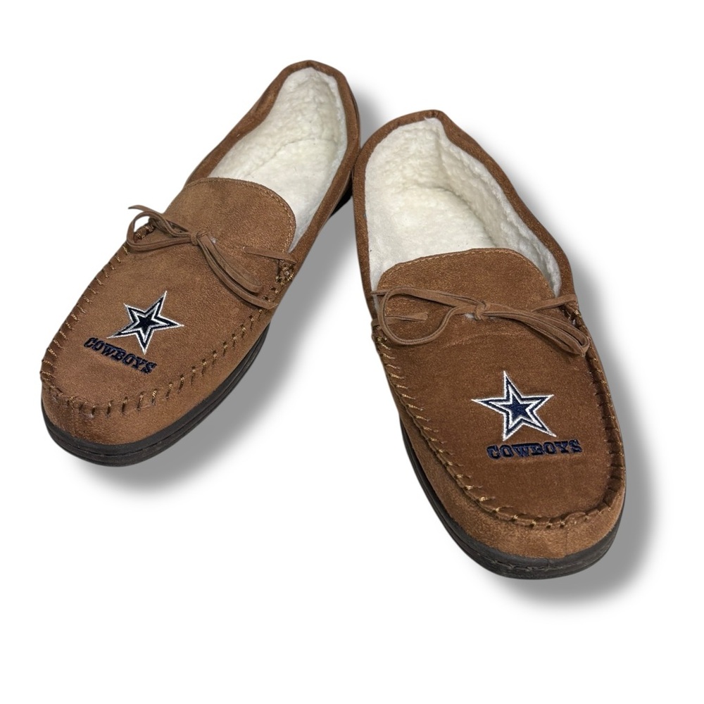 FOCO x NFL Dallas Cowboys Moccasin Slippers